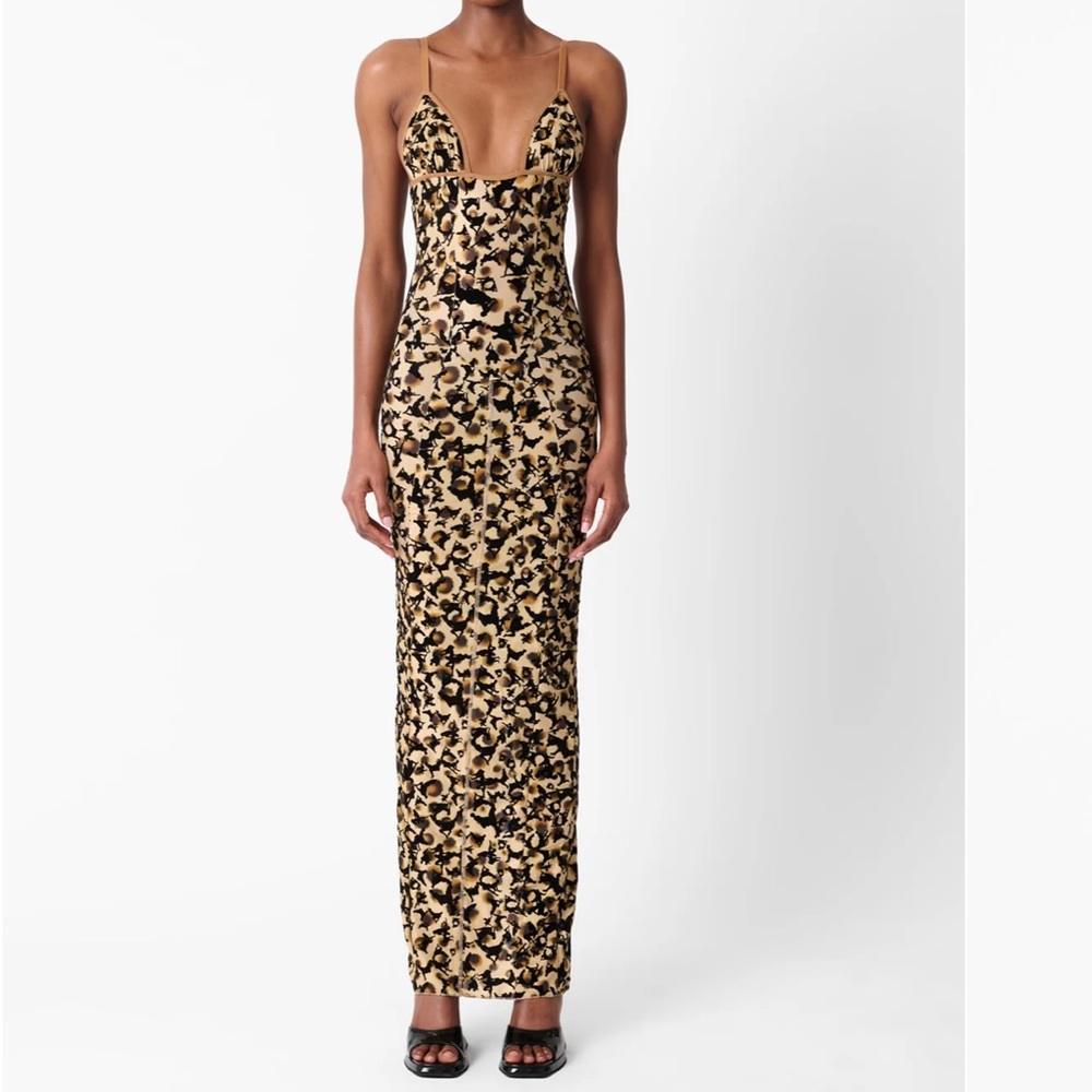 POSTER GIRL Hun Dress Beige